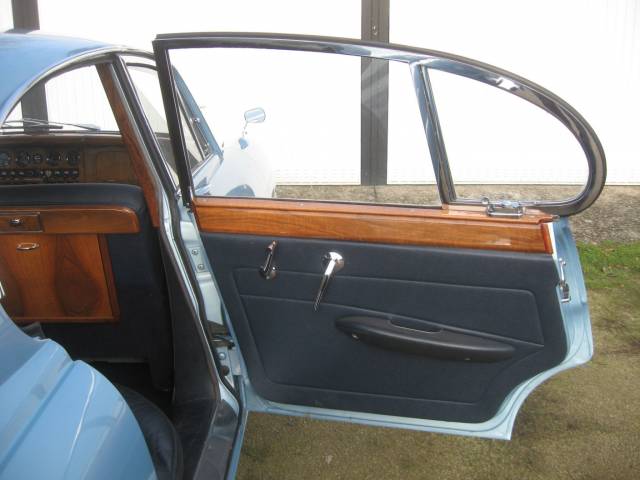Jaguar Mk X 4.2