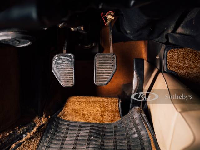 Ferrari Dino 208 GT4