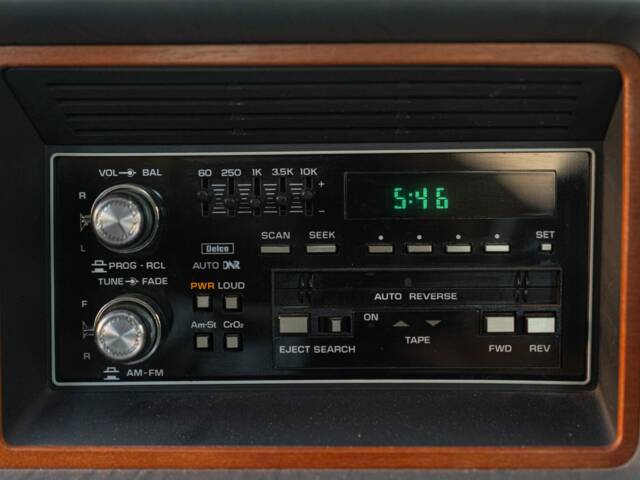 Cadillac Seville