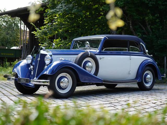 Horch 830 BL