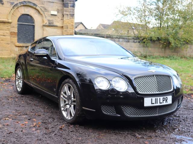 Image 1/8 of Bentley Continental GT (2010)