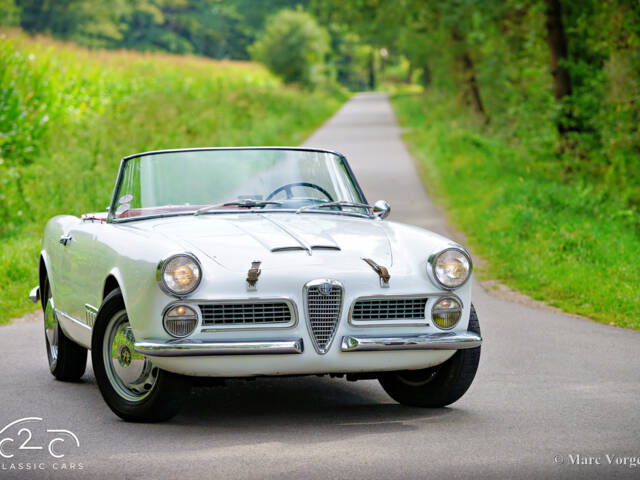 Alfa Romeo 2000 Spider