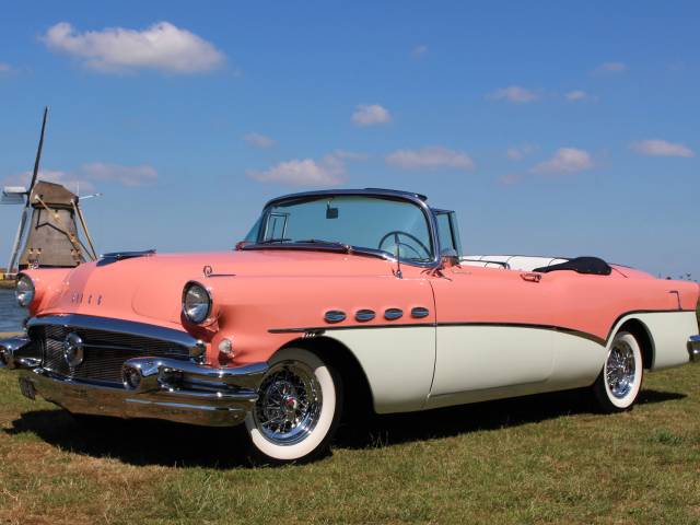 Immagine 1/28 di Buick Roadmaster (1956)