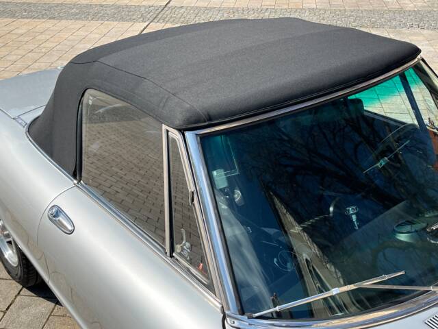 Alfa Romeo 1750 Spider Veloce