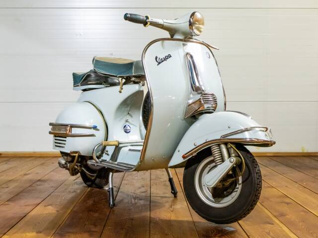 Piaggio Vespa 125