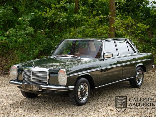 Mercedes-Benz 200