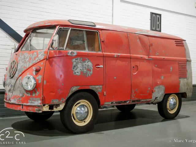 Image 1/55 of Volkswagen T1 panel van (1961)