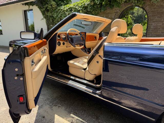Bentley Azure
