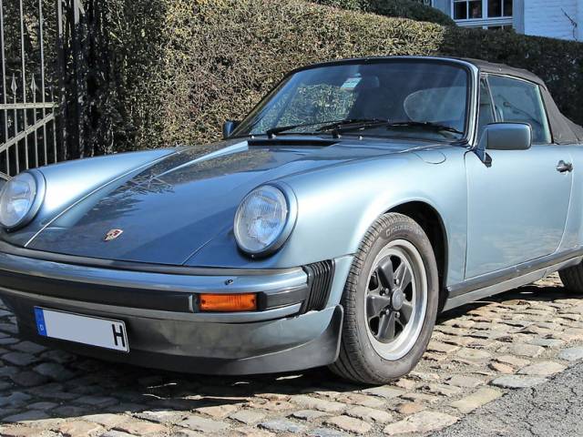 Bild 1/8 von Porsche 911 SC 3.0 (1983)