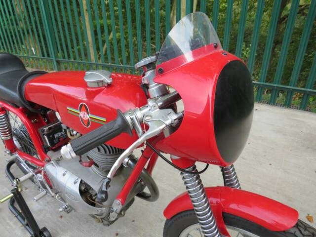 Gilera 175 Extra Rossa