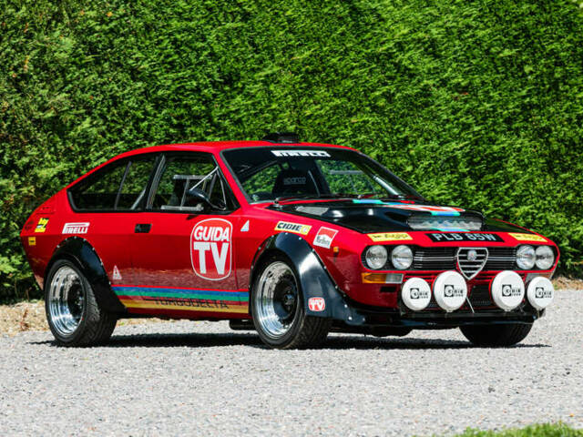 Imagen 1/50 de Alfa Romeo Alfetta GTV 2.0 Turbodelta (1980)