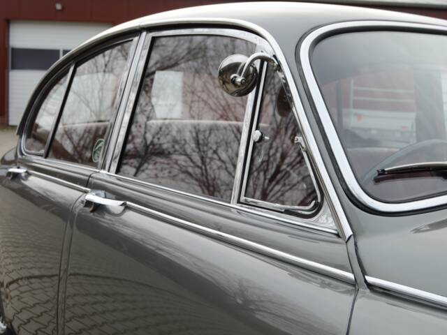 Jaguar Mk II 3.4