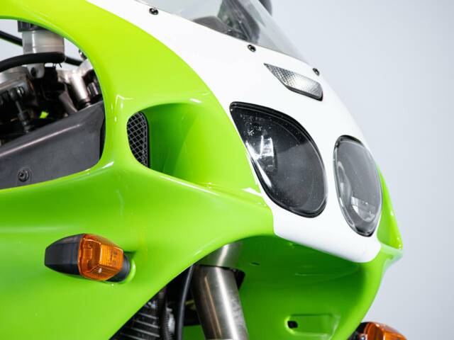 Kawasaki Ninja 750 ZX-7R