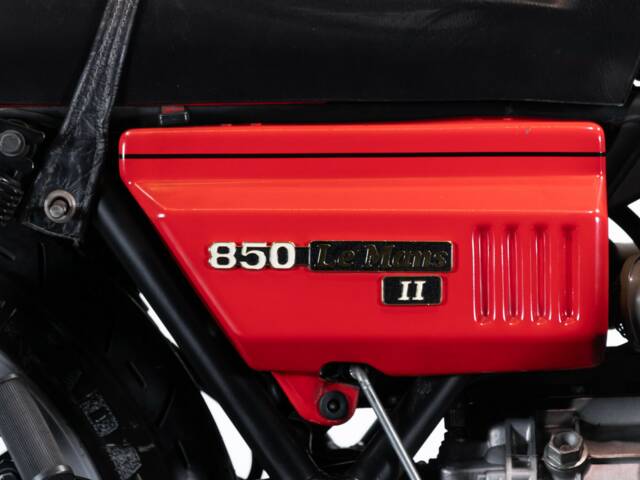 Moto Guzzi 850 LeMans