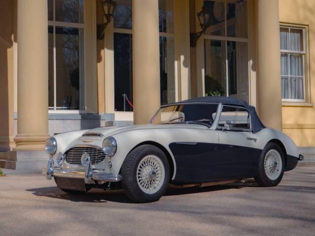 Austin-Healey 100/6 (BN4)
