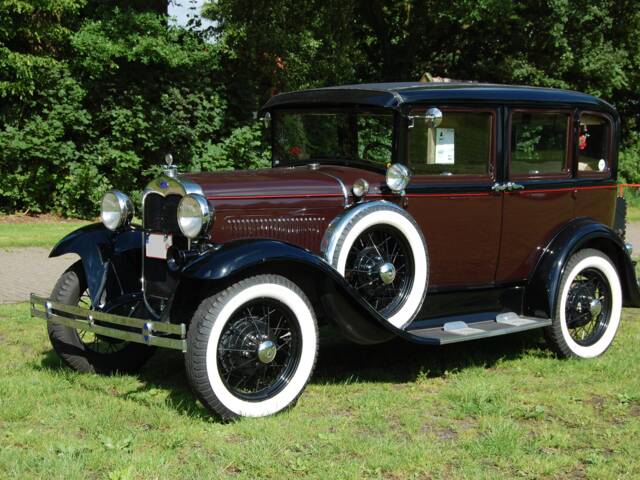 Image 1/11 of Ford Model A (1930)