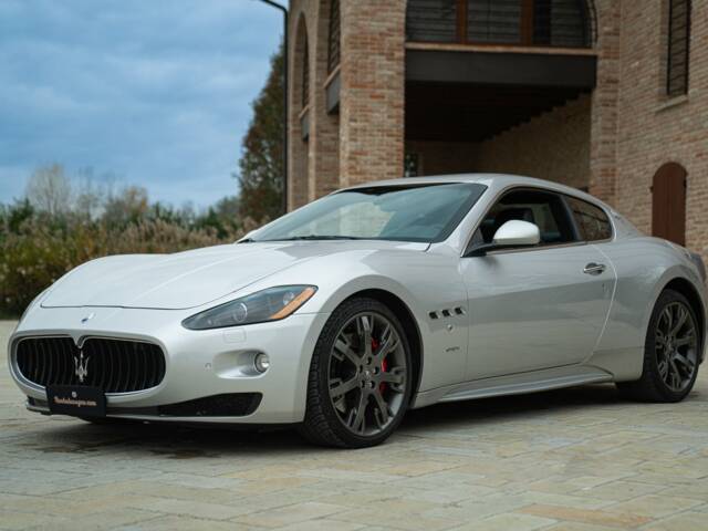 Imagen 1/50 de Maserati GranTurismo S (2009)