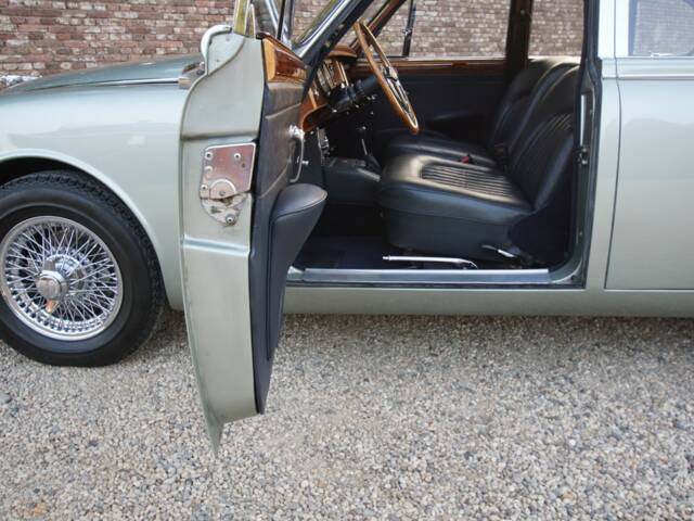 Jaguar Mk II 3.4
