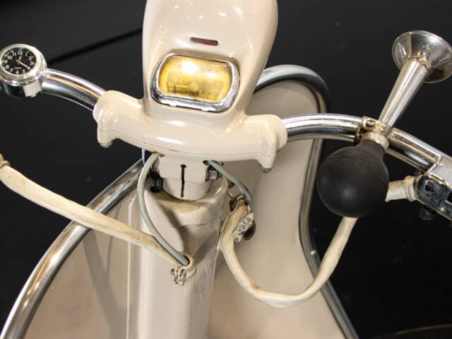 Piaggio Vespa 150 "Struzzo" VL