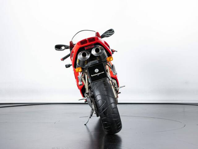 Ducati 916