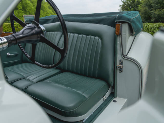 Jaguar XK 120 DHC