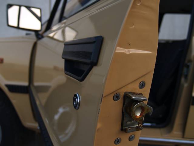 Skoda 105 L