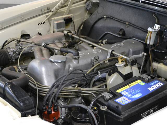Mercedes-Benz 250 SE