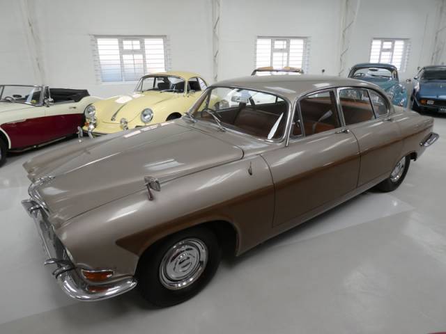 Jaguar Mk X 3.8
