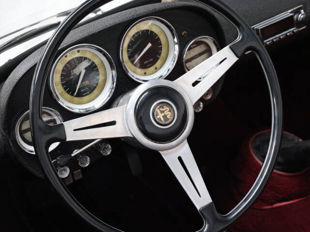 Alfa Romeo 2000 Spider