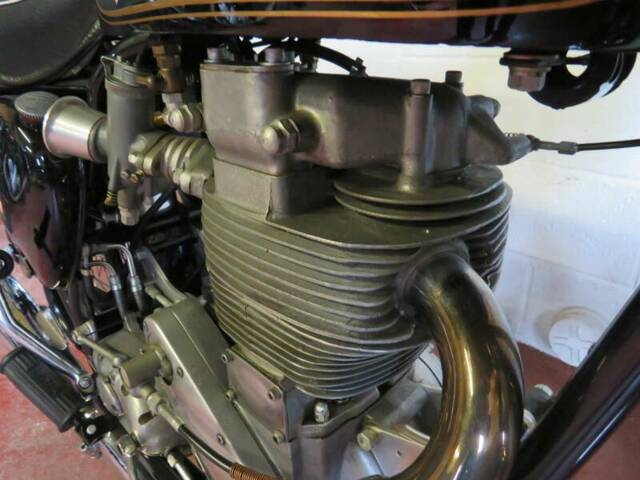 BSA DBD 34 Gold Star