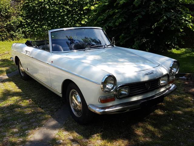 Peugeot 404 Convertible