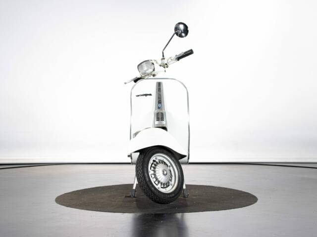 Piaggio Vespa 50 N Special