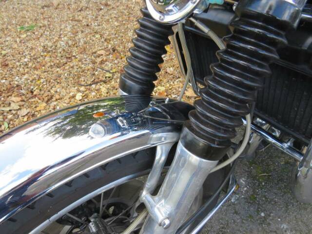 Suzuki GT 750 K