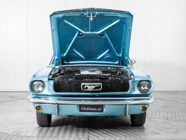 Ford Mustang 302