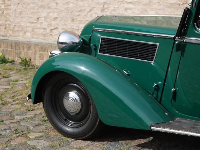 BMW 329