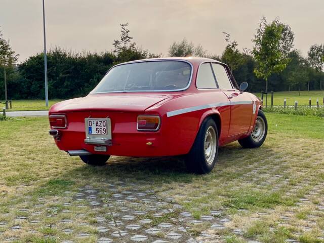 Alfa Romeo Giulia GTA 1300 Junior