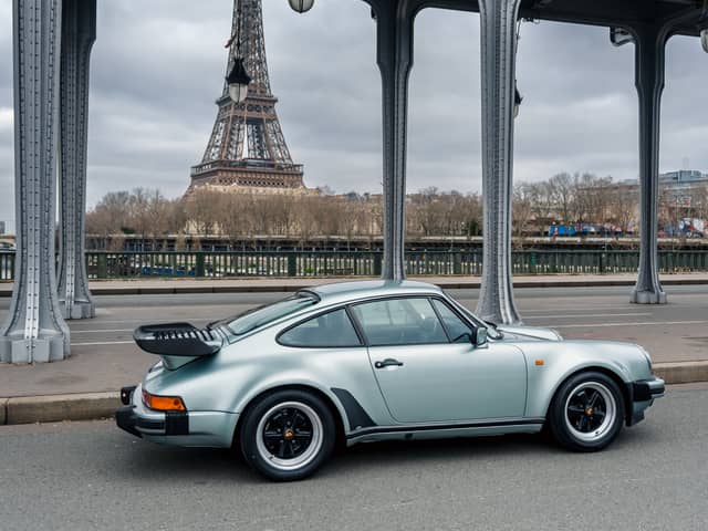 Porsche 911 Turbo 3.3