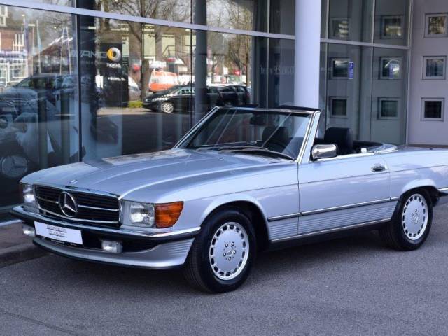 Mercedes-Benz 300 SL