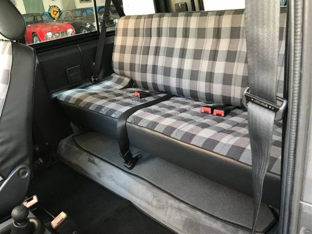 Mercedes-Benz 200 GE (SWB)