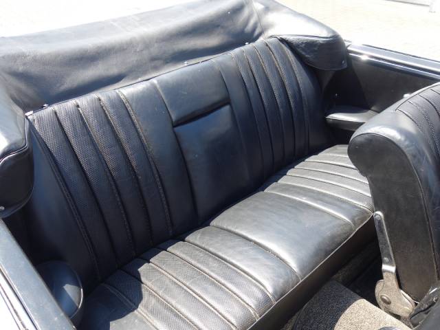 Mercedes-Benz 300 SE