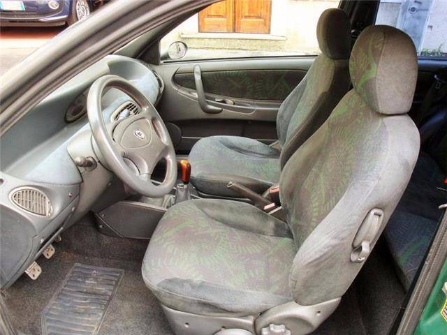 Lancia Y 1.2 16V