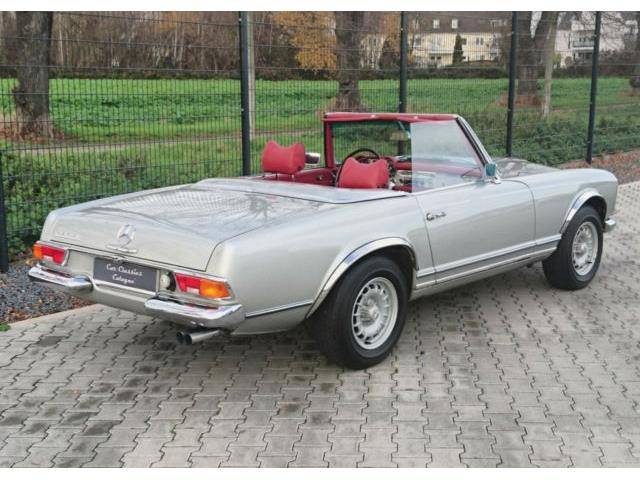 Mercedes-Benz 280 SL