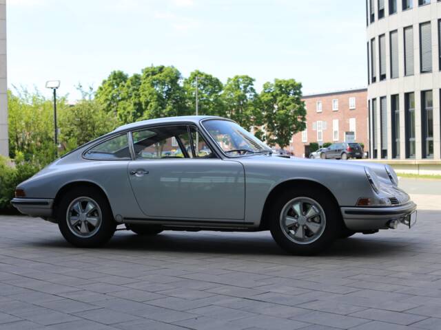 Porsche 911 2.0 S