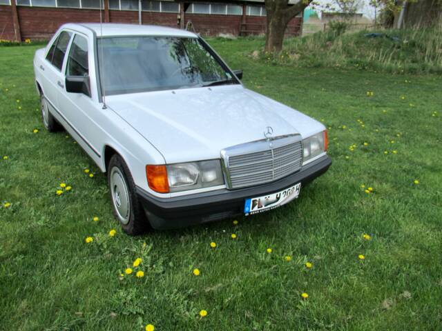Afbeelding 1/29 van Mercedes-Benz 190 D 2.5 (1986)