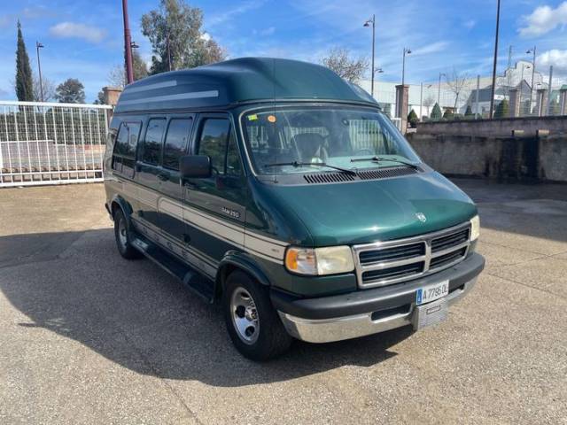 Bild 1/9 von Dodge Ram Van (1994)