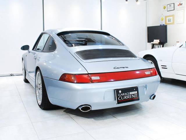 Porsche 911 Carrera