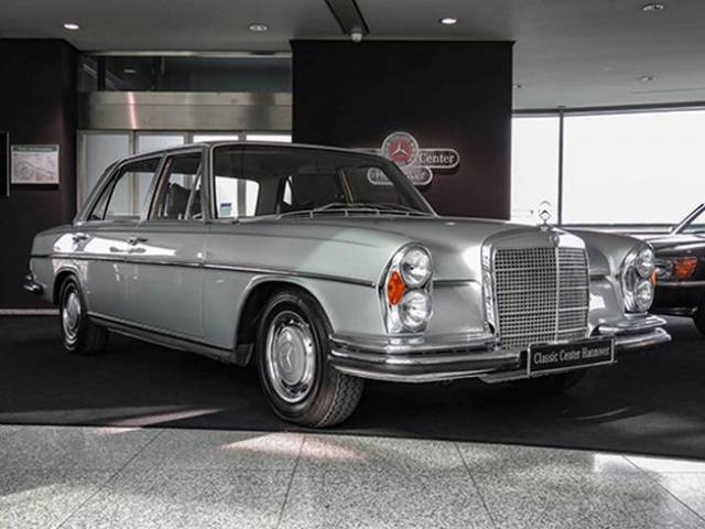 Mercedes-Benz 300 SEL 3.5