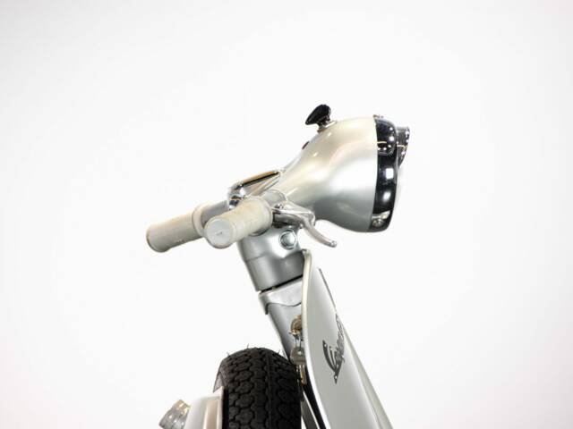 Piaggio Vespa 150 GS