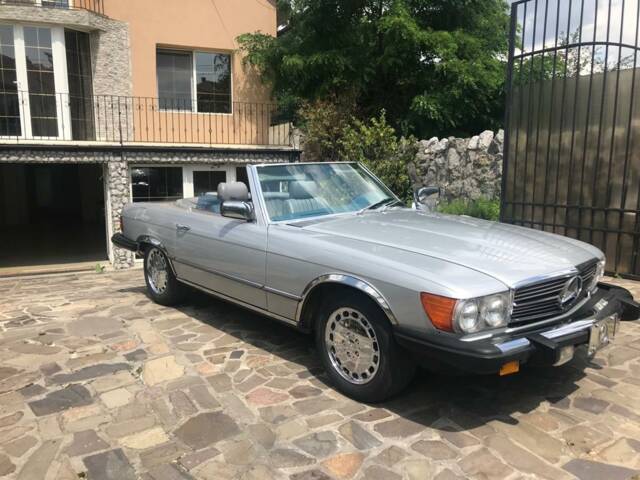 Imagen 1/22 de Mercedes-Benz 380 SL (1984)