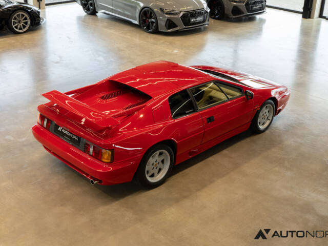 Lotus Esprit SE